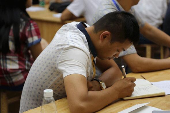 熱烈祝賀天然居第十九期營銷培訓(xùn)圓滿結(jié)業(yè)